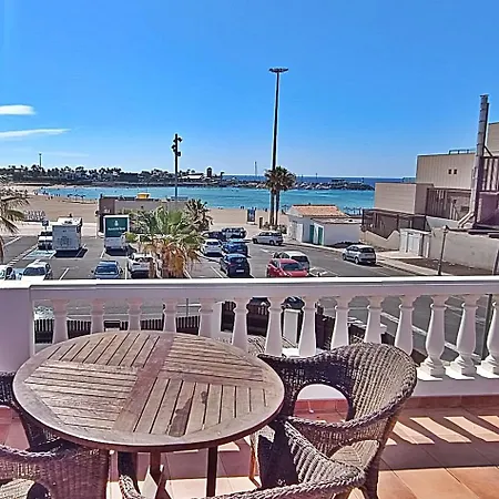Caleta House * 科斯塔卡莱塔