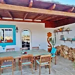Caleta House * 科斯塔卡莱塔