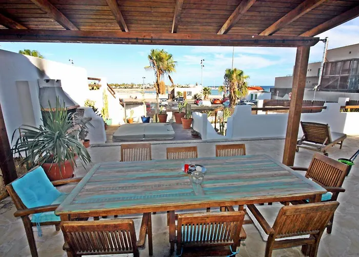 Caleta House Feriehus